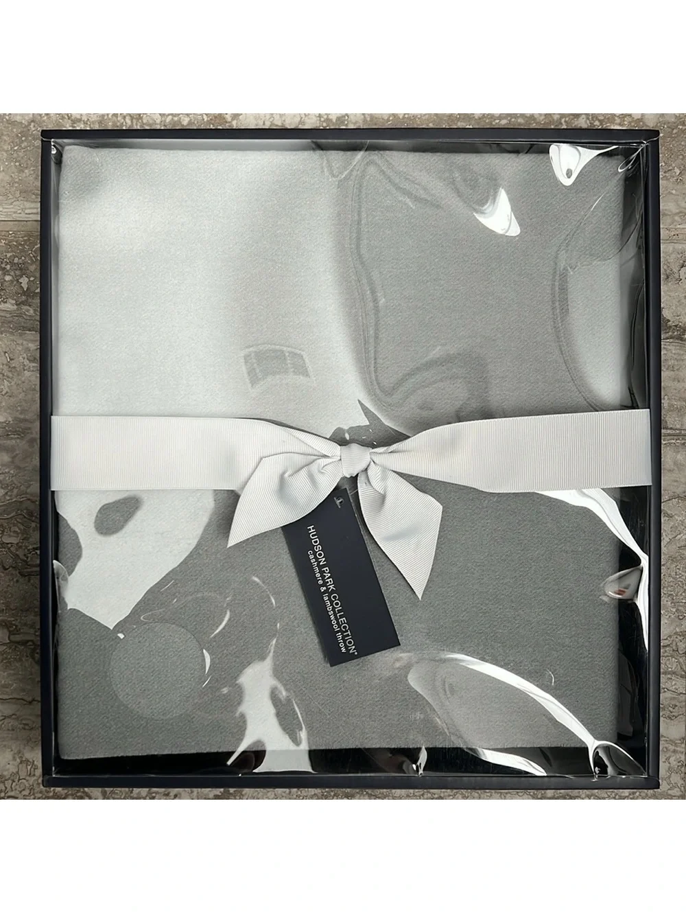 Hudson Park Cashmere/Lambswool Grey Throw, New w/Tag Retail $430